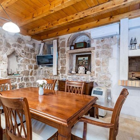 Studio Apartment Pupa Ντουμπρόβνικ Εξωτερικό φωτογραφία